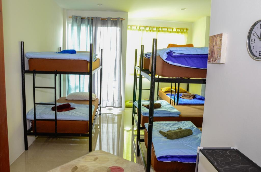 The Wanderlust Hostel Ko Pha Ngan Esterno foto