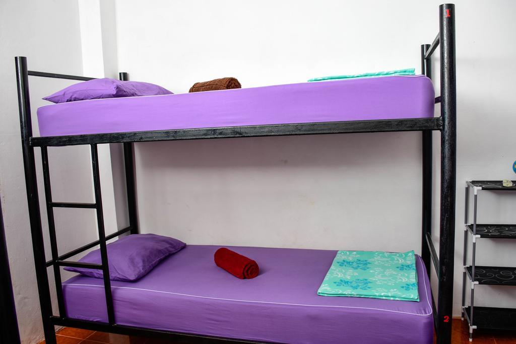 The Wanderlust Hostel Ko Pha Ngan Esterno foto
