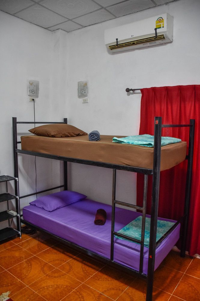 The Wanderlust Hostel Ko Pha Ngan Esterno foto